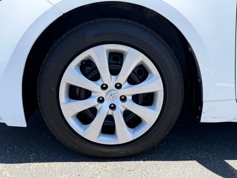 Used 2023 Toyota Corolla LE FWD image 10