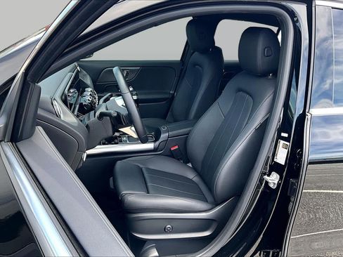 Used 2025 Mercedes-Benz GLA 250 image 15