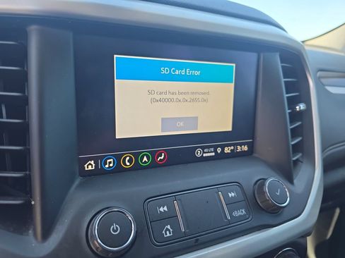 Used 2021 GMC Acadia SLT w/ Elevation Edition FWD image 23