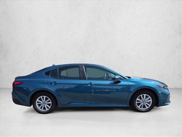 Used 2026 Toyota Camry LE w/ Convenience Package FWD image 4