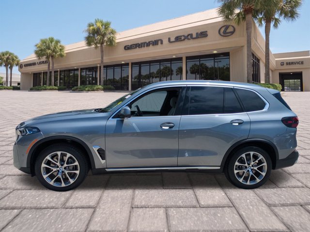 Used 2024 BMW X5 sDrive40i w/ Premium Package RWD image 7