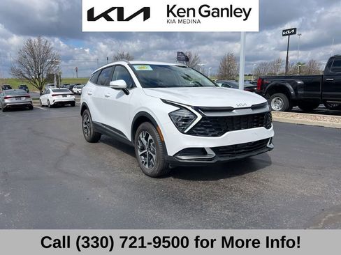 Certified 2024 Kia Sportage EX image 6