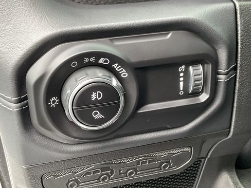 Used 2026 Jeep Gladiator Rubicon AWD/4WD image 27