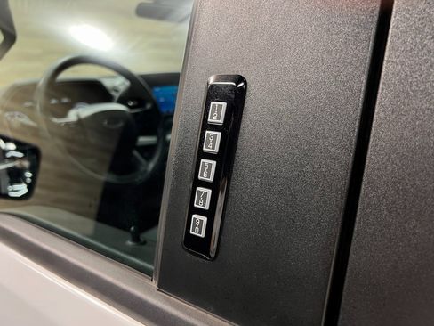 Used 2023 Ford F150 XL image 25