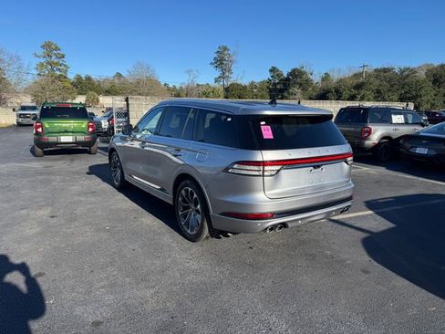 Used 2021 Lincoln Aviator Grand Touring w/ Equipment Group 302A image 6