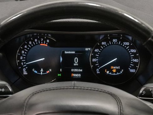 Used 2019 Lincoln MKZ Premiere FWD image 14