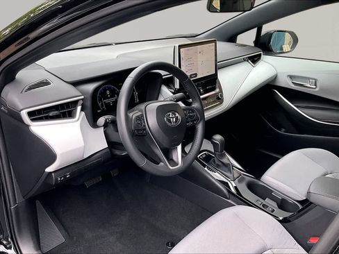 Certified 2025 Toyota Corolla FX w/ Convenience Package FWD image 16