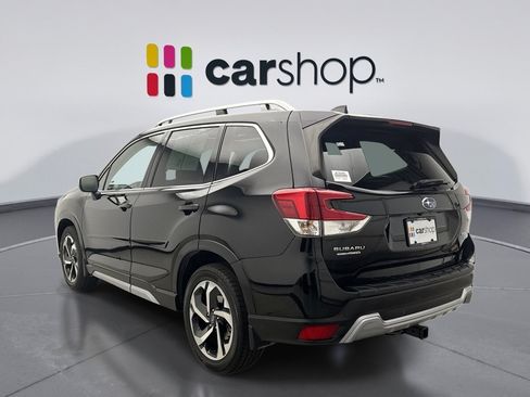Used 2022 Subaru Forester Touring AWD/4WD image 3