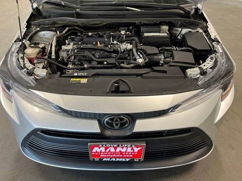 Used 2024 Toyota Corolla LE FWD image 9