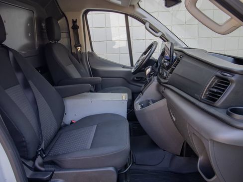 Used 2020 Ford Transit 250 Low Roof RWD image 16