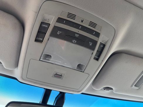 Used 2011 Lexus RX 350 AWD w/ Premium Pkg image 34