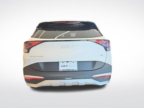 Certified 2025 Kia Sportage EX AWD/4WD image 12