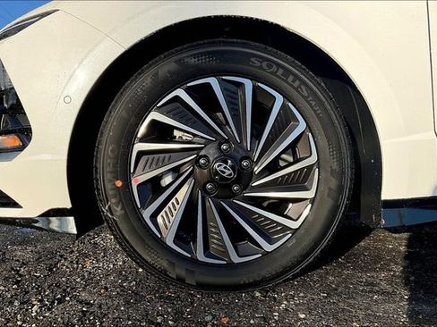New 2026 Hyundai Sonata Limited image 12