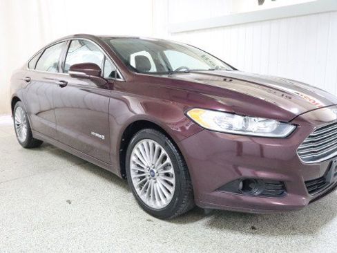 Used 2013 Ford Fusion Titanium w/ Titanium Driver Assist Pkg FWD image 5