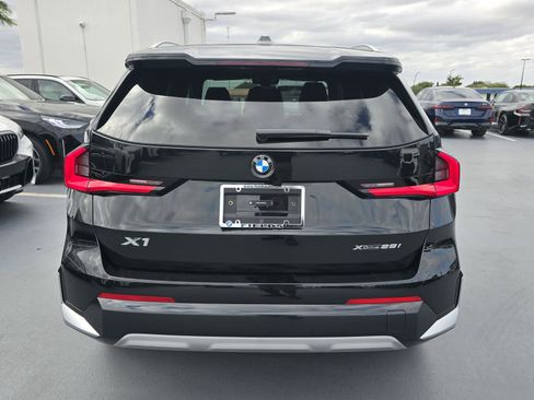 New 2026 BMW X1 xDrive28i w/ Technology Package image 4
