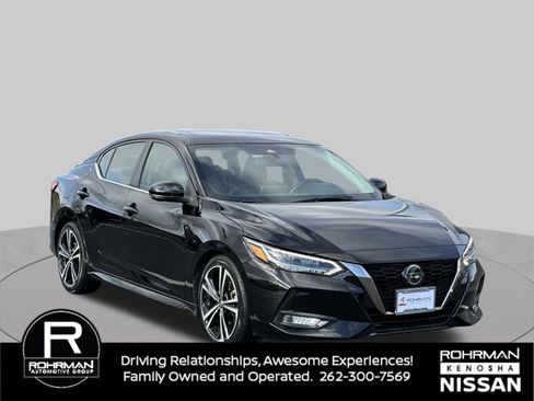 Used 2020 Nissan Sentra SR w/ Premium Package FWD image 1