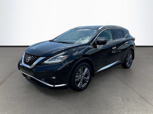 Used 2020 Nissan Murano Platinum w/ Cargo Package FWD image 3