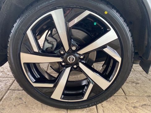 Certified 2022 Nissan Rogue Sport SL image 11