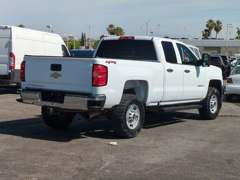 Used 2019 Chevrolet Silverado 2500 W/T AWD/4WD image 8