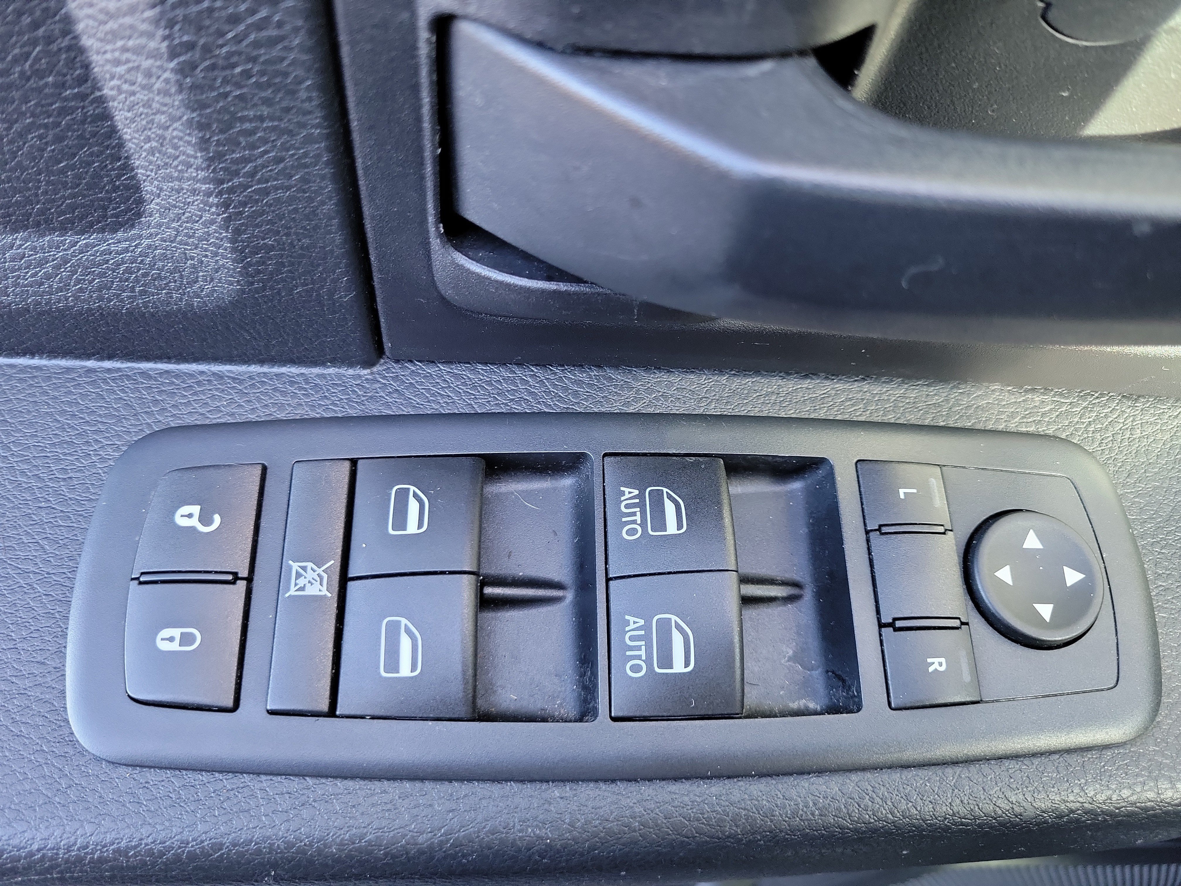 Used 2016 RAM 1500 Tradesman w/ Popular Equipment Group RWD image 21