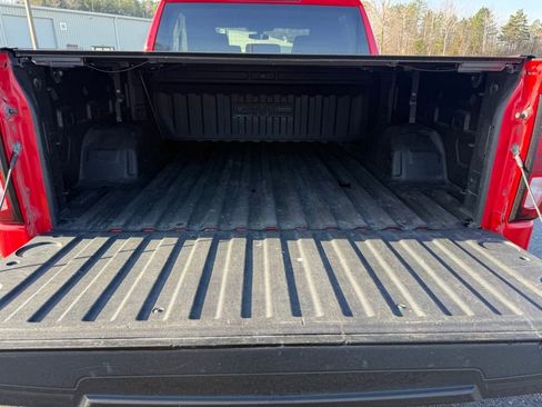 Used 2021 GMC Sierra 1500 Elevation image 8