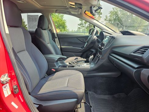 Used 2020 Subaru Crosstrek 2.0i Premium w/ Moonroof Package 1 AWD/4WD image 10