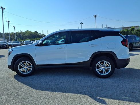 Used 2023 GMC Terrain SLE FWD image 35