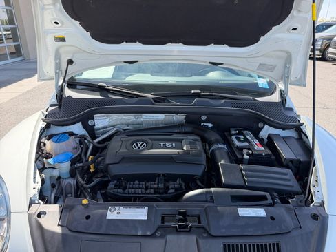 Used 2017 Volkswagen Beetle 1.8T S image 20