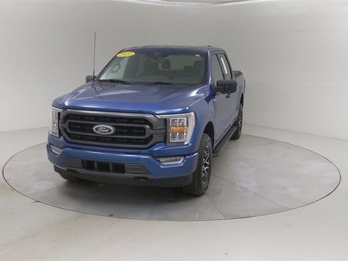 Certified 2022 Ford F150 XLT w/ Equipment Group 302A High image 9