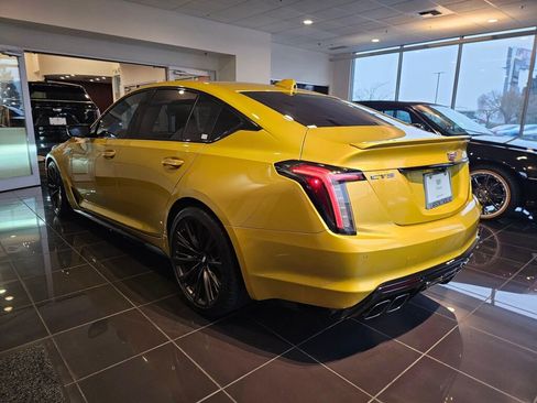 Used 2024 Cadillac CT5 V Blackwing w/ Parking Package image 4