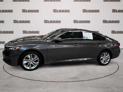 Used 2018 Honda Accord LX image 2