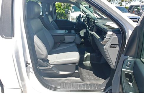 Used 2022 Ford F150 XL w/ Equipment Group 101A High RWD image 11