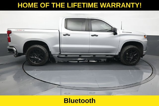 Used 2022 Chevrolet Silverado 1500 Custom w/ Rally Edition AWD/4WD image 7