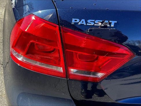 Used 2013 Volkswagen Passat 2.5 SE image 25
