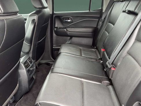 Used 2023 Honda Ridgeline RTL-E image 18