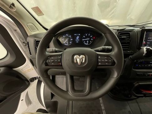 Used 2025 RAM ProMaster 3500 w/ Convenience Group FWD image 11