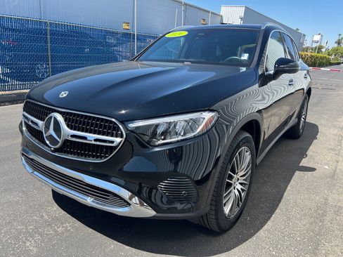 Used 2026 Mercedes-Benz GLC 300 image 9