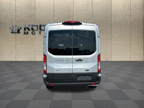 Used 2025 Ford Transit 350 XL image 8