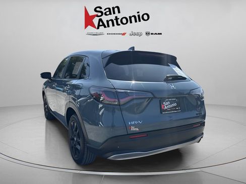 Used 2025 Honda HR-V Sport image 11