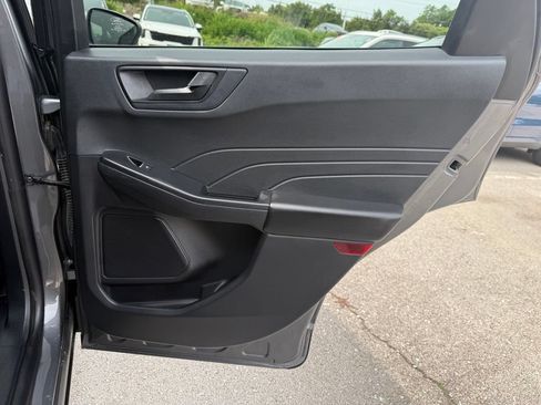 Used 2022 Ford Escape SE AWD/4WD image 16
