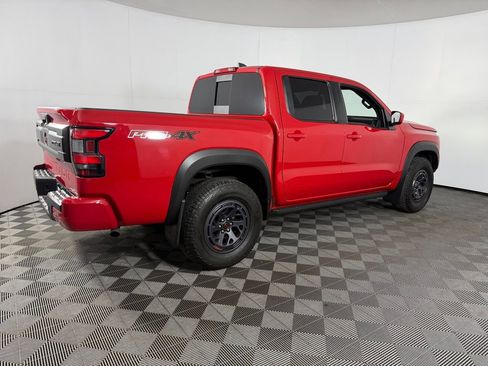 Used 2025 Nissan Frontier PRO-4X image 7