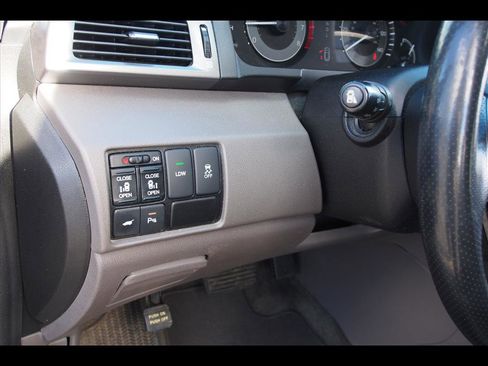 Used 2015 Honda Odyssey Touring image 25