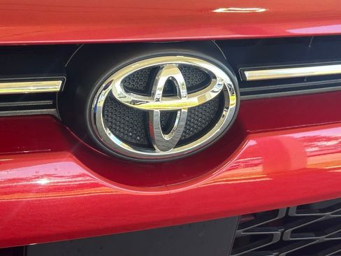 Used 2023 Toyota 4Runner SR5 Premium image 18