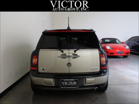 Used 2009 MINI Cooper Clubman Hardtop FWD image 9