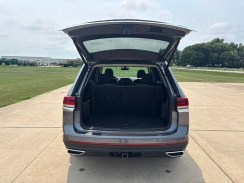 Used 2021 Volkswagen Atlas SE w/ Panoramic Sunroof Package AWD/4WD image 15