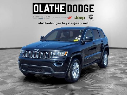Used 2021 Jeep Grand Cherokee Laredo X AWD/4WD image 1