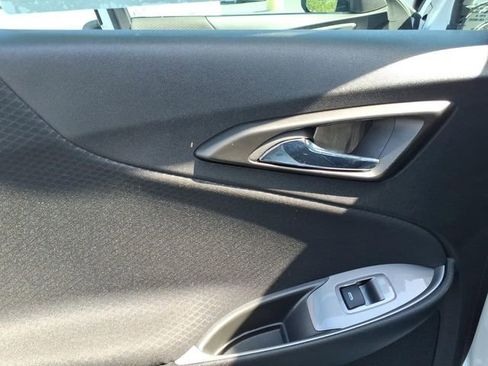 Used 2025 Chevrolet Malibu LT image 6