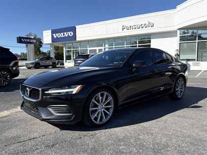Used 2020 Volvo S60 T6 Momentum