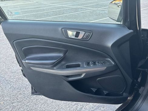 Used 2020 Ford EcoSport Titanium image 23