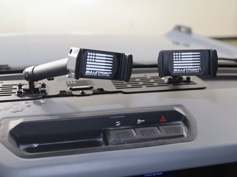 Used 2024 Ford Bronco Big Bend image 30